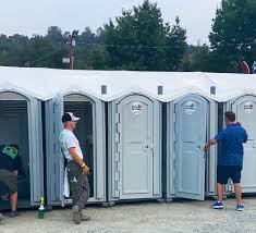 Best Portable Restroom Servicing (Cleaning and Restocking)  in Chalfant, CA